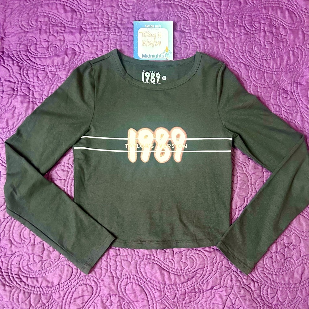 Taylor Swift 1989 TV Cropped Tee